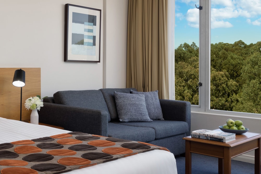 Rydges Bankstown 28/46