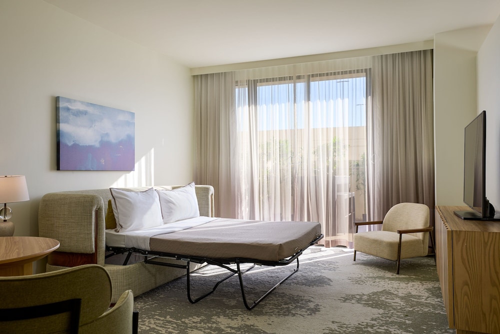 Studio, Suite, King Bed