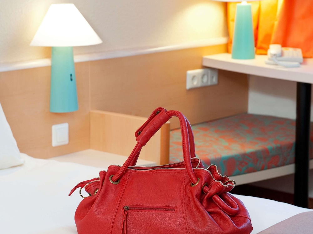 Ibis Madrid Alcorcon Tresaguas 17/44