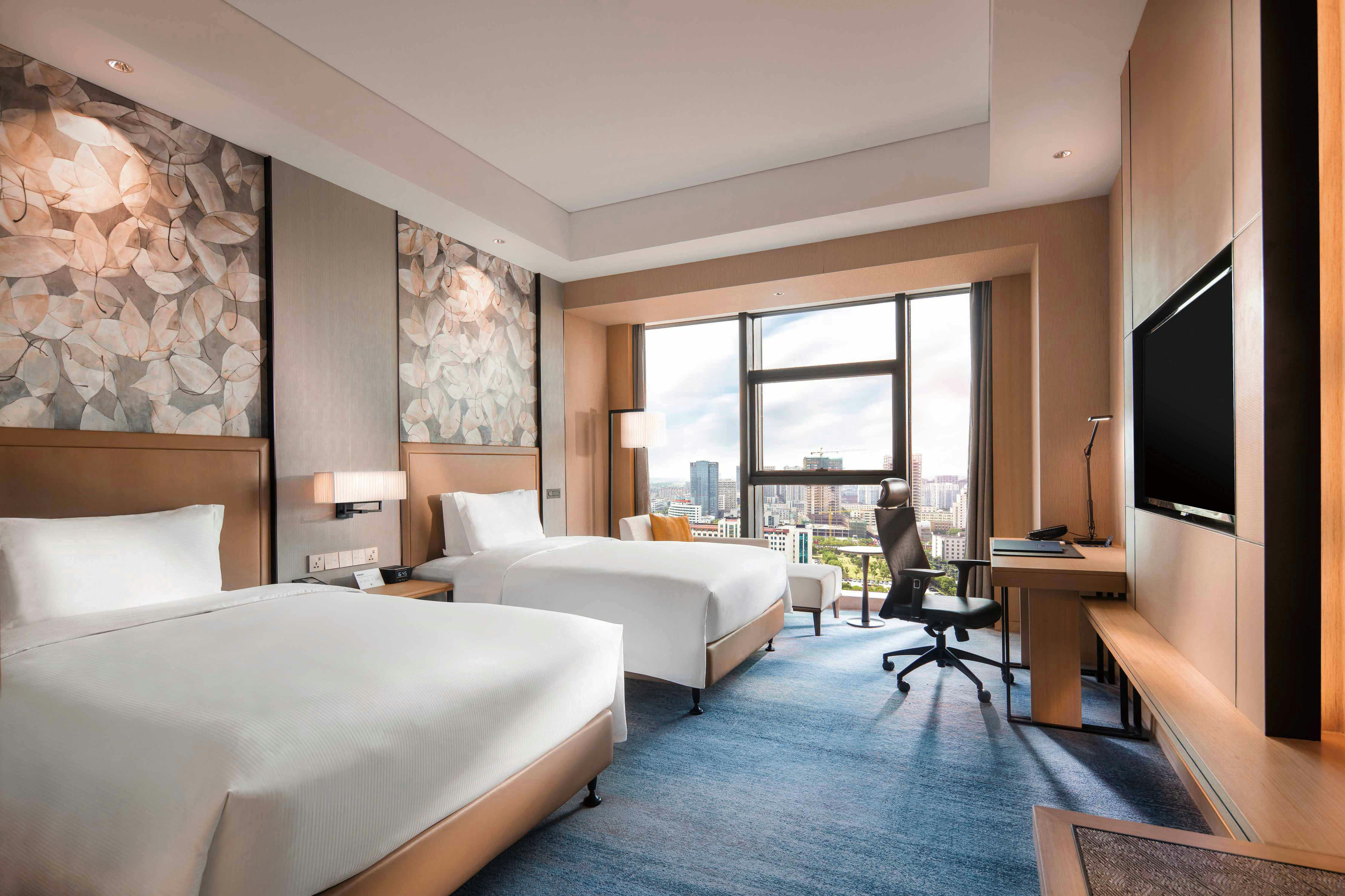 Guest Room, Deluxe, Twin Beds