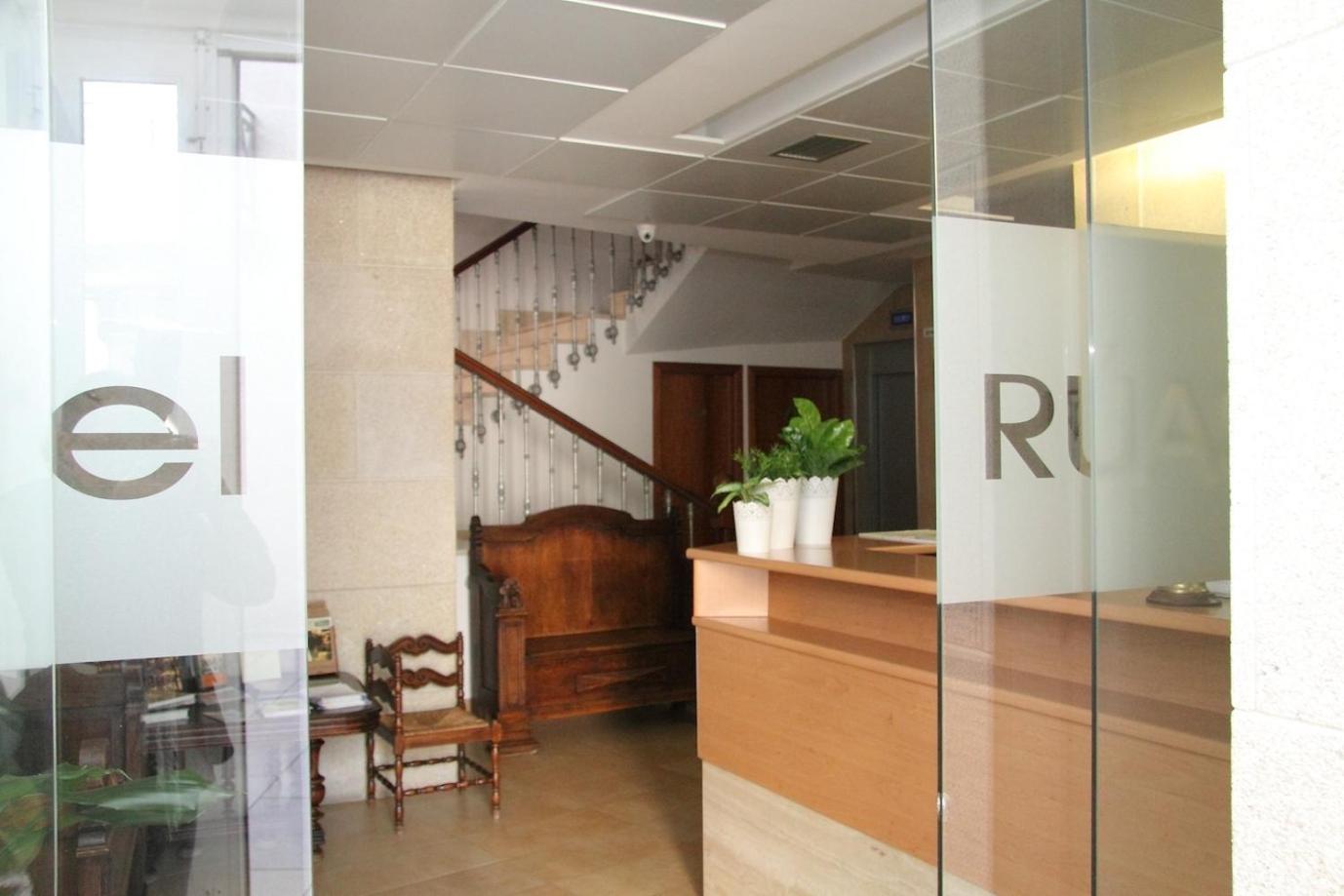 Hotel Restaurante Ruas 12/58