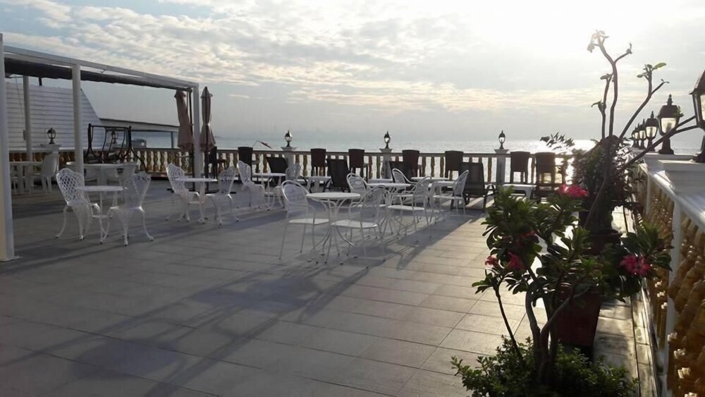 Suntosa Resort 25/27