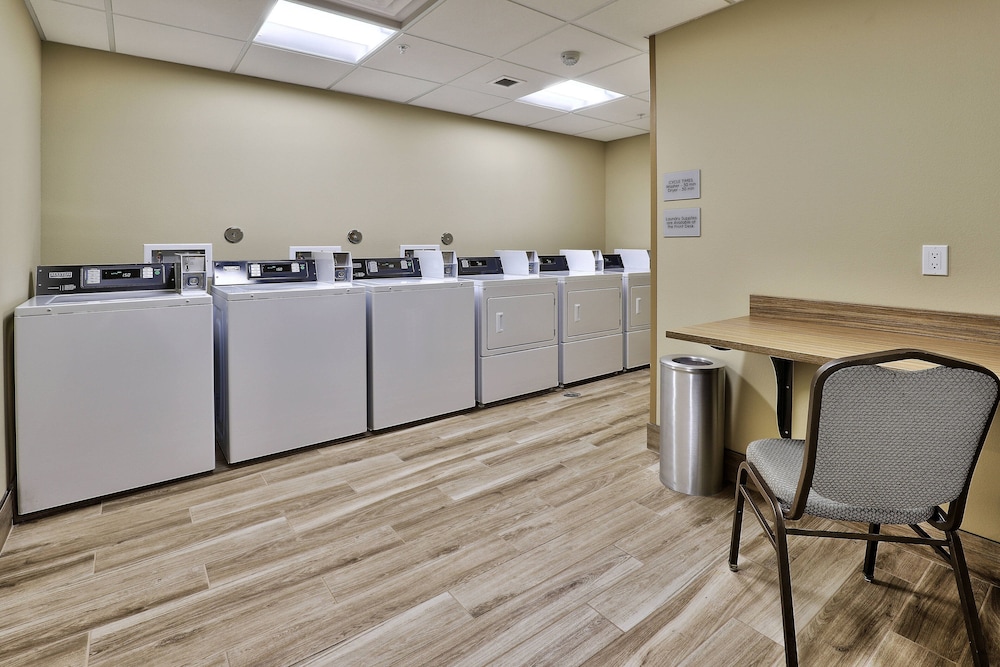 TownePlace Suites by Marriott Albuquerque Old Town 9/50