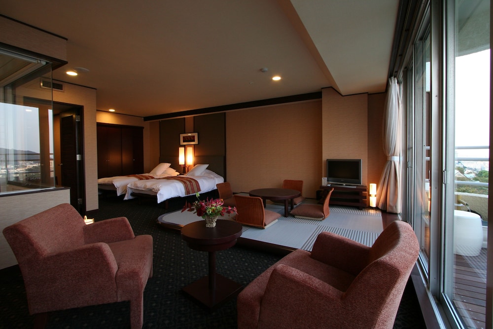 ITO HOTEL JURAKU 39/62