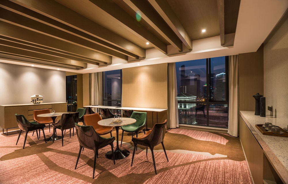 Hankou Kingdom Hotel 37/50