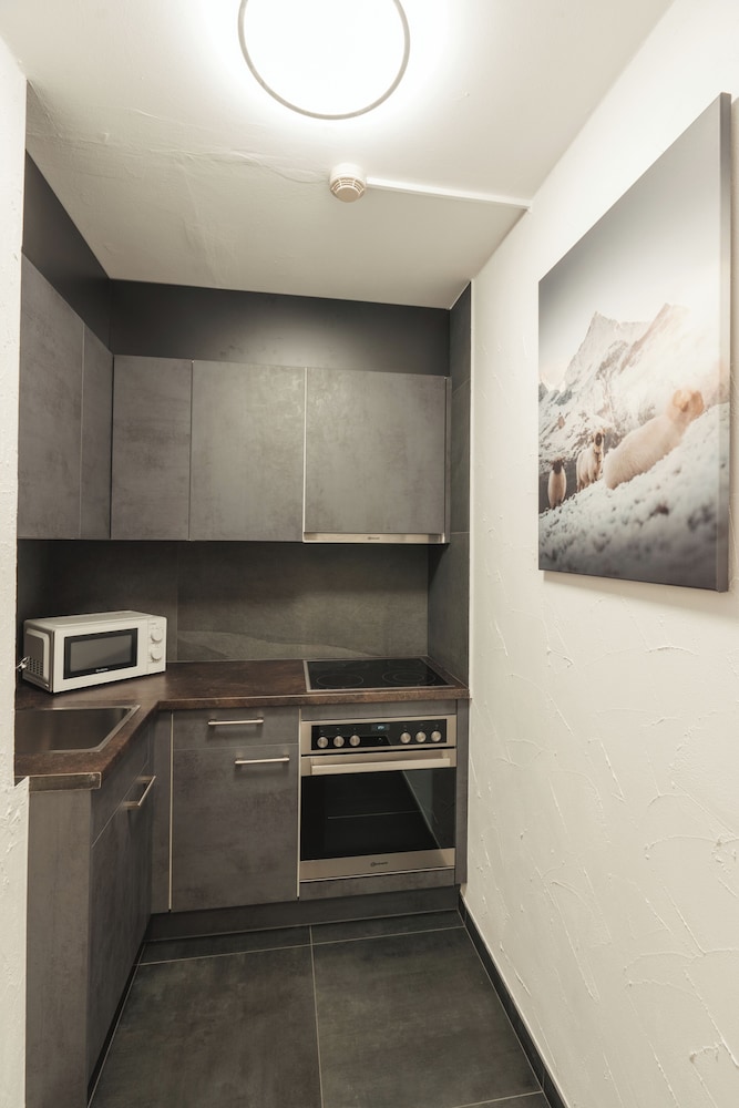 Zermatt Budget Rooms 7/49