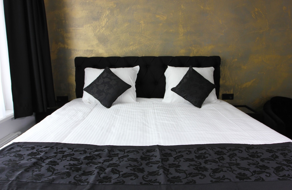 Sara S Boutique Hotel 4/22