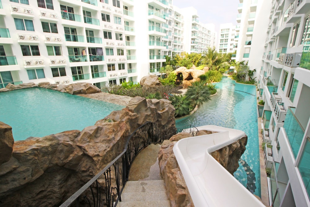 Amazon Residence By Pattaya Sunny Rentals 40/50