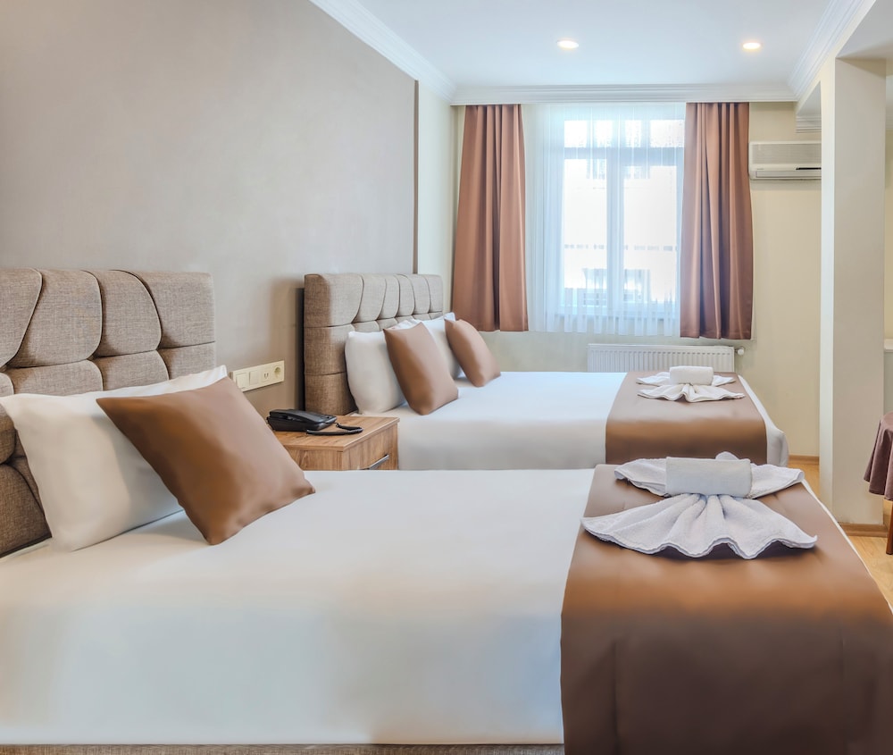 Hotel Silviya 25/50