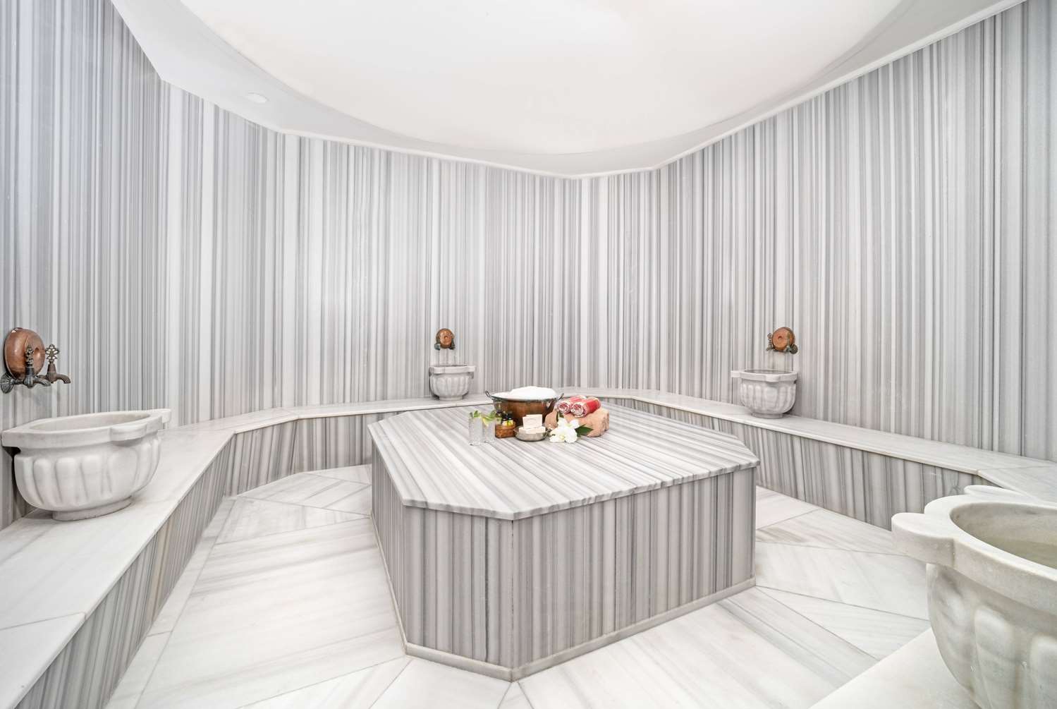 Ramada Plaza by Wyndham Istanbul Atakoy 32/55