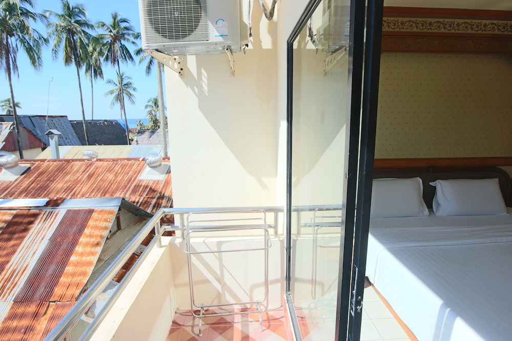 Phi Phi Hotel 33/64