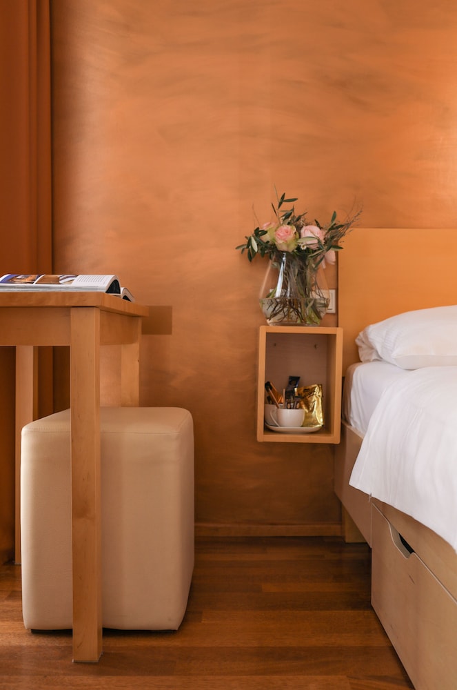 Town Hotel Wiesbaden 28/38