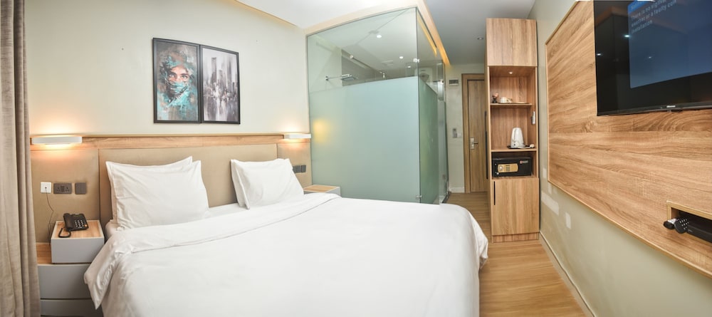 Centurion Apartments Limited 20/32