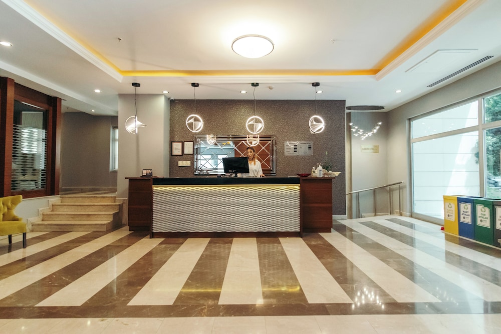 Ck Farabi Hotel 4/65