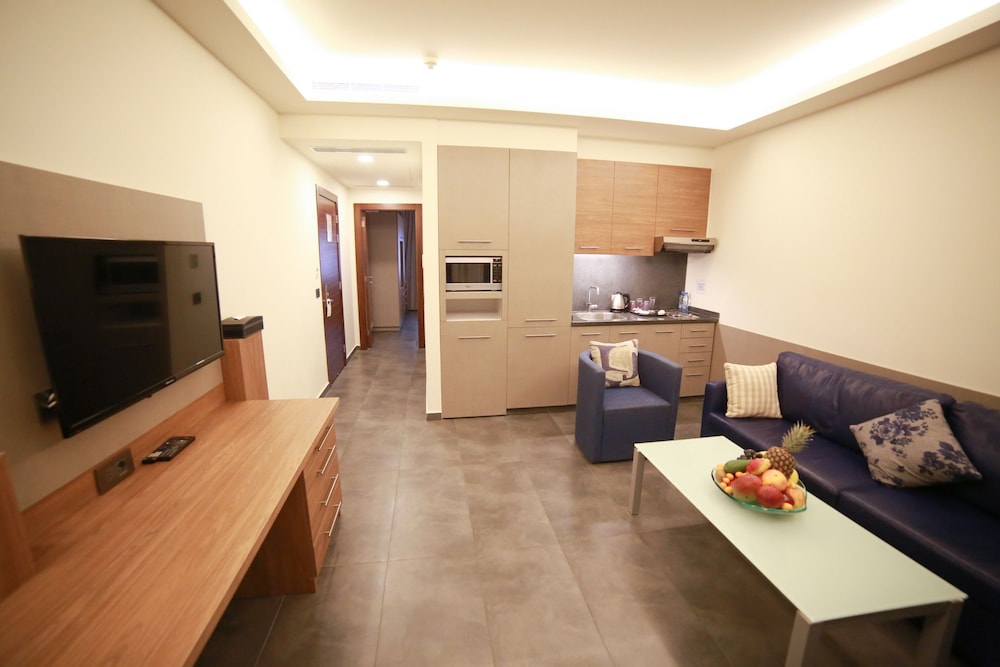 Urban Central Suites Beirut 54/69