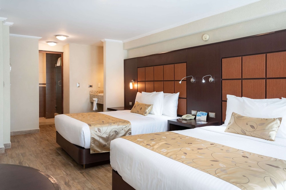 ROOM, 2 QUEEN BEDS