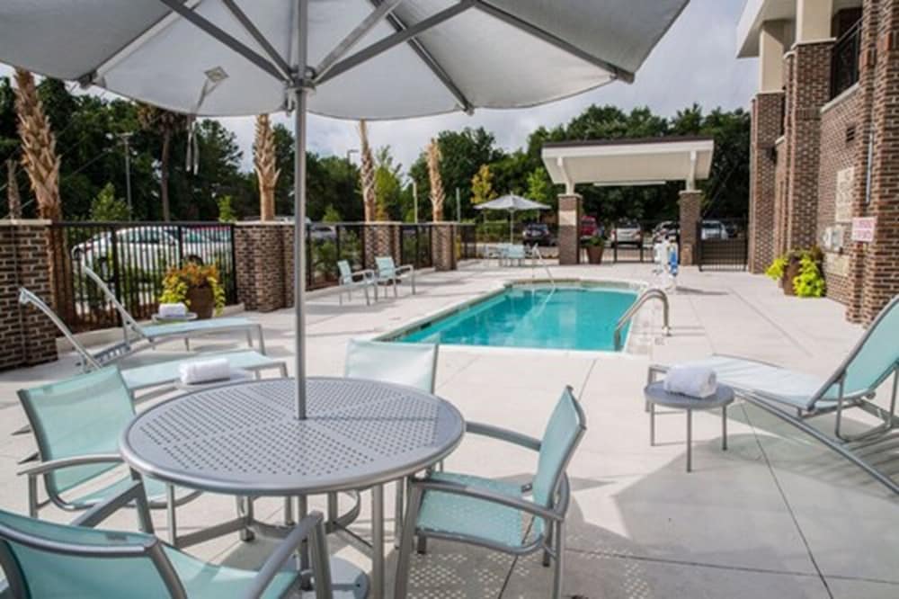 SpringHill Suites by Marriott Charleston Mount Pleasant 5/23