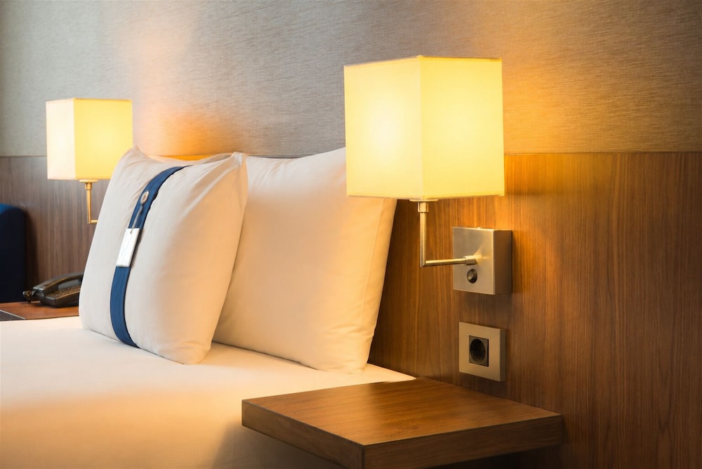 Liv City Hotels 33/69
