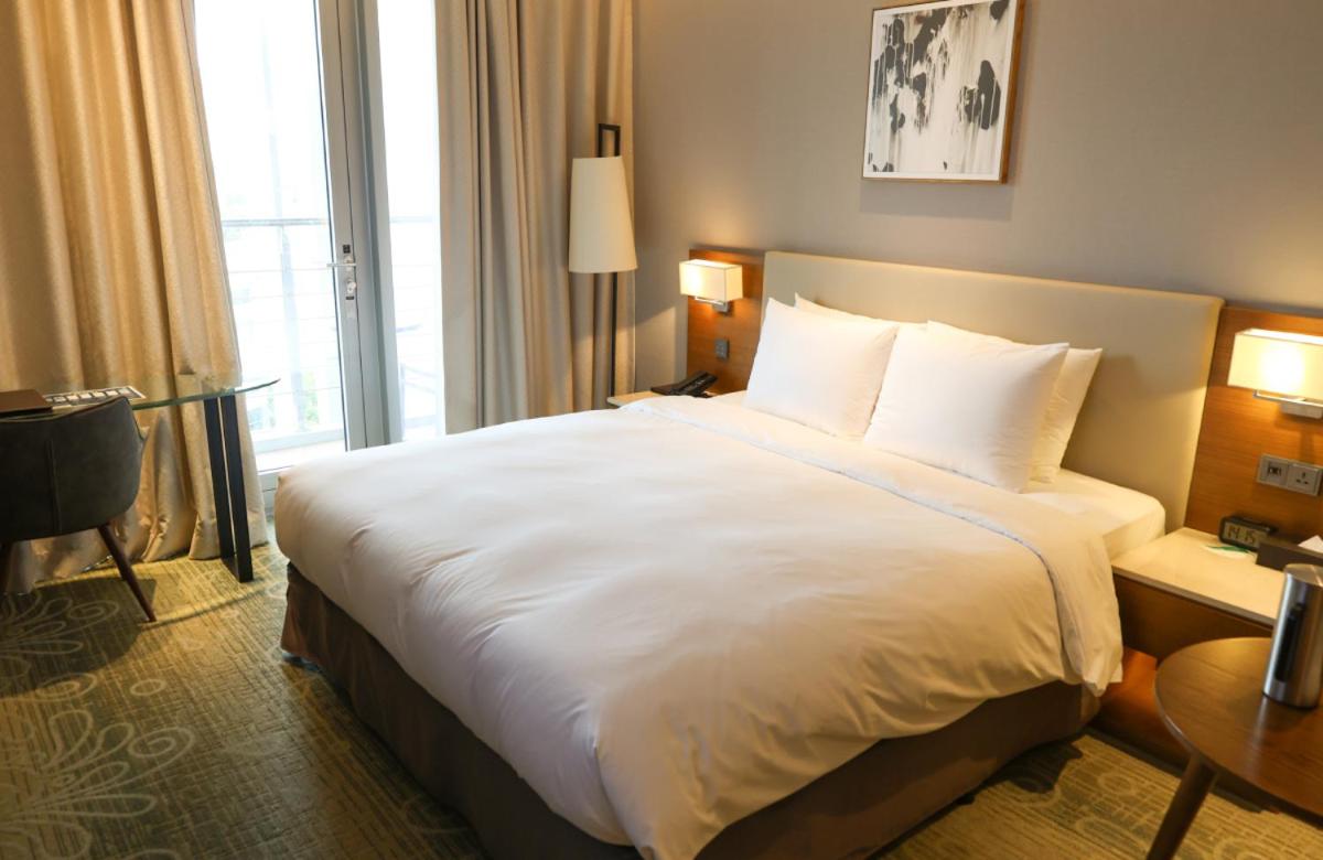 Artist, Single, Double Bed, Balcony