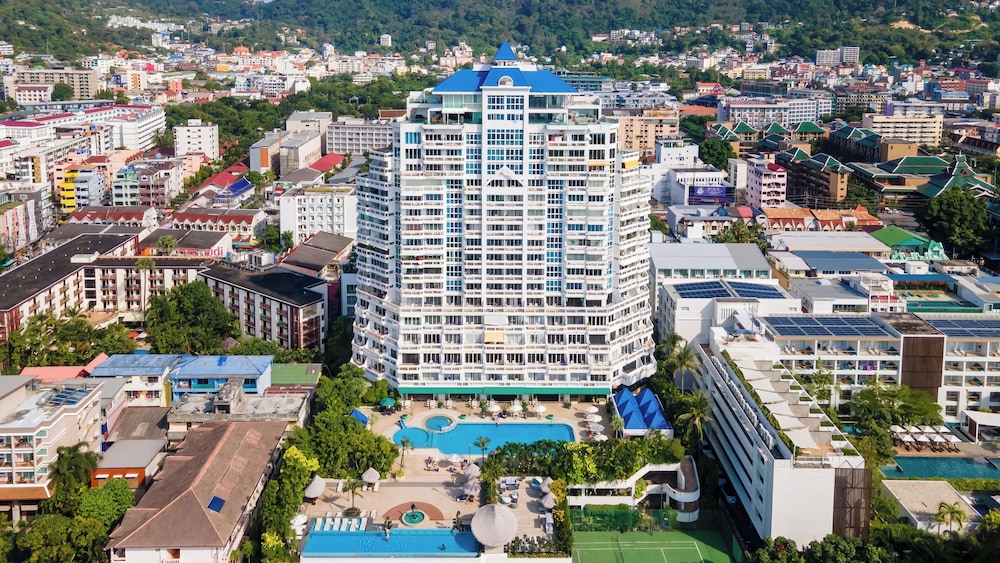 Andaman Beach Suites Hotel 4/69