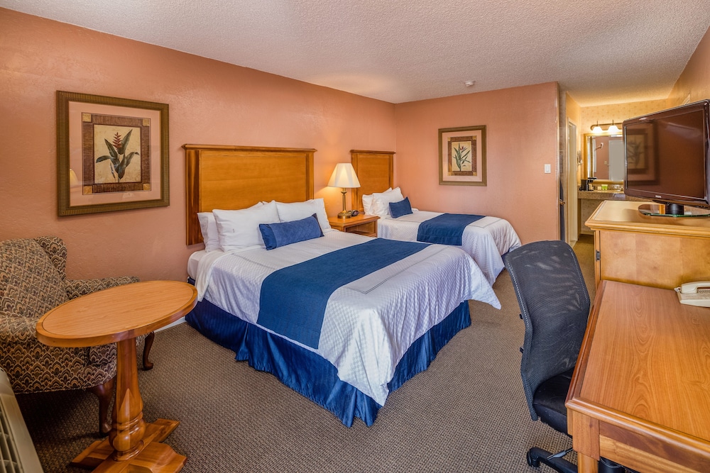 SFO El Rancho Inn 10/37