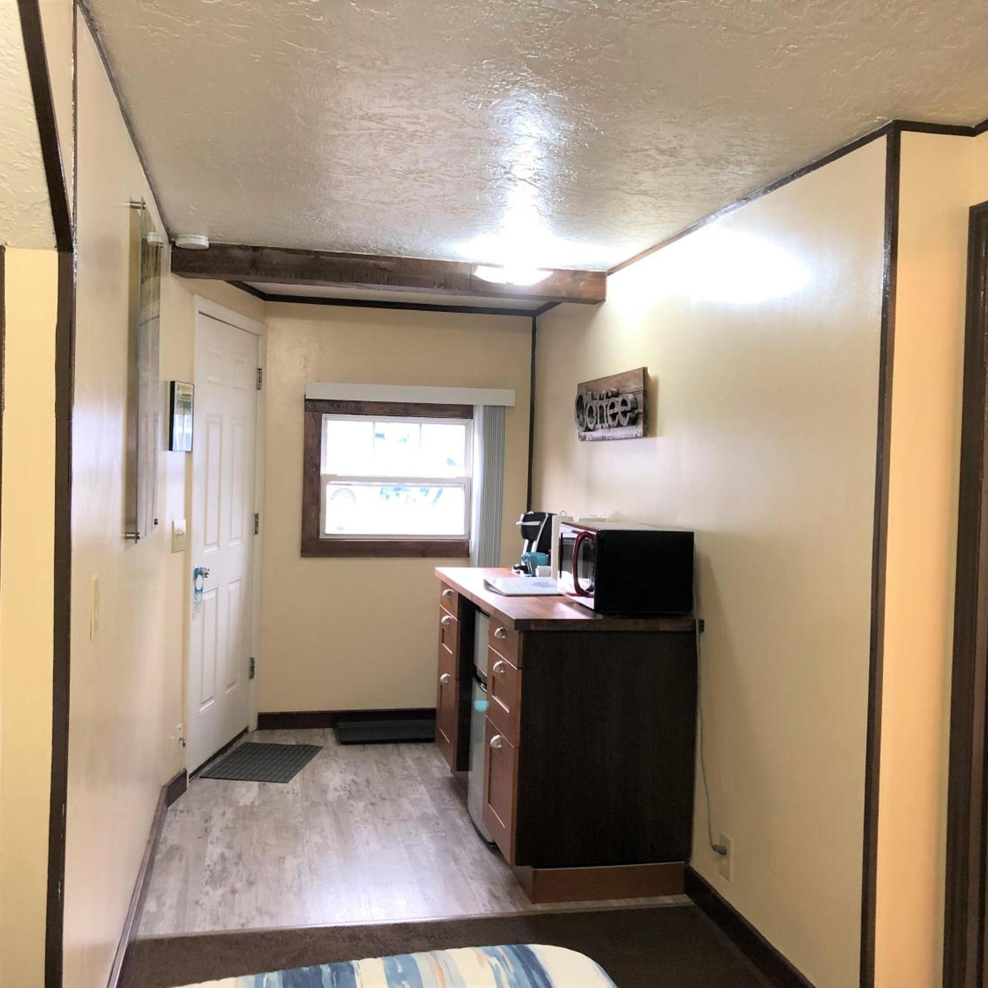 The Anchorage Motel 1/50