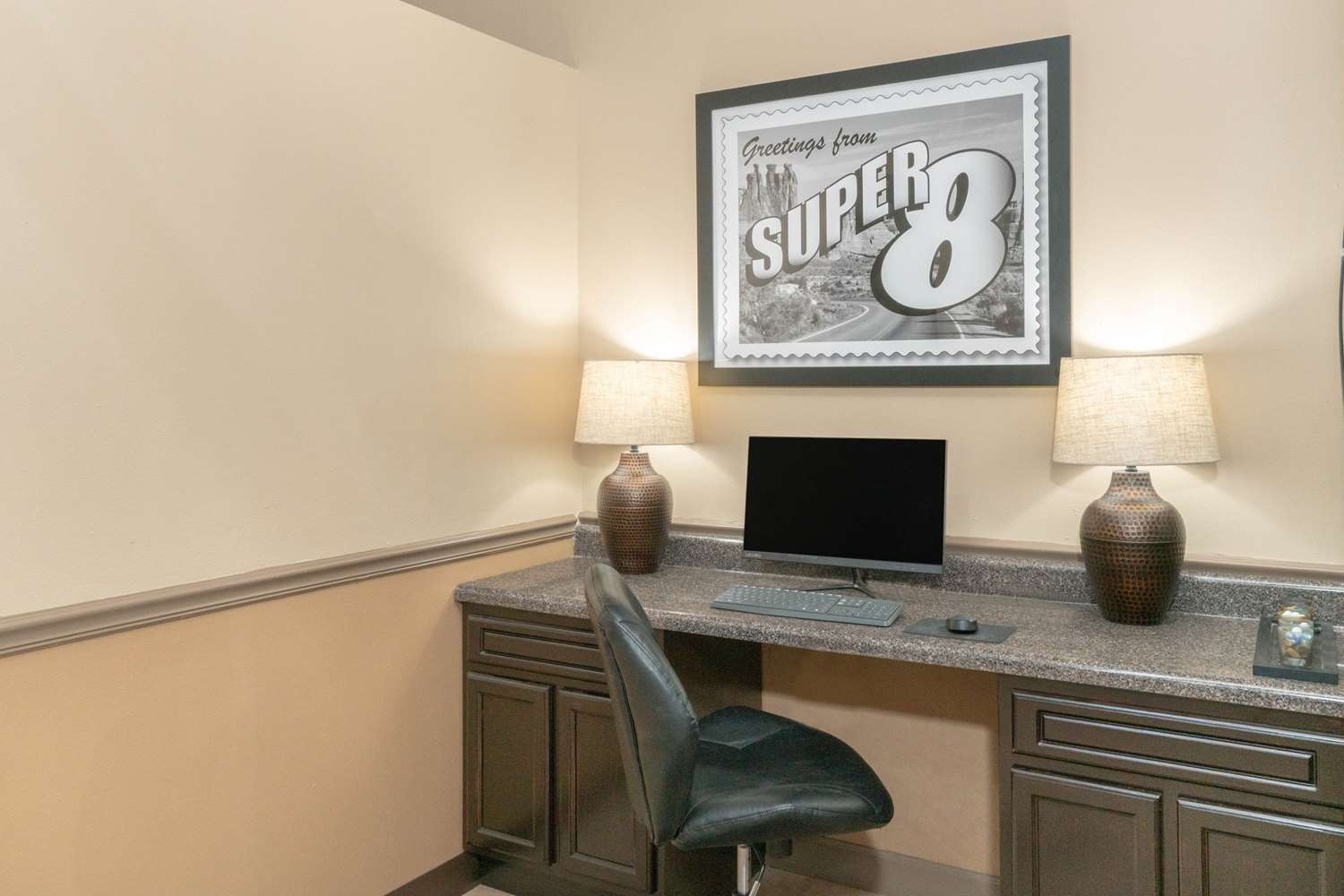 Super 8 by Wyndham North Little Rock/McCain 15/19