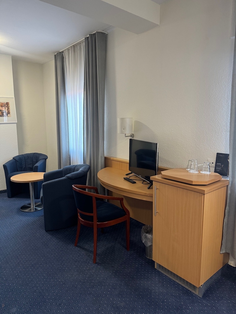 Hotel Wilder Mann 39/50