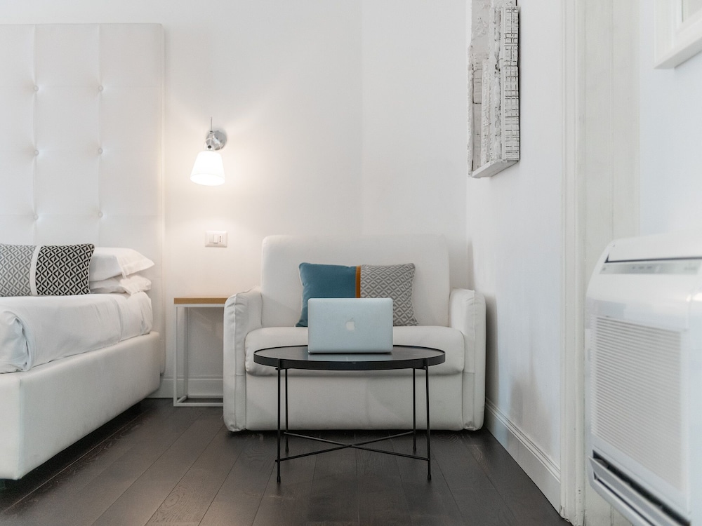 Cagliari Boutique Rooms And Suites 48/50