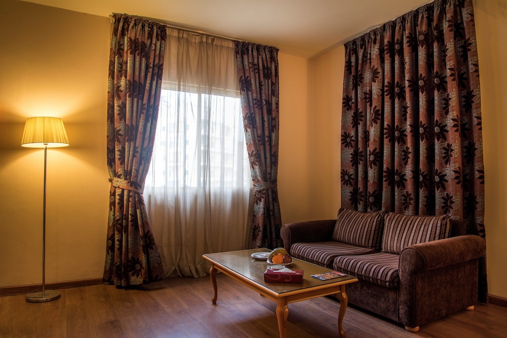 Bella Riva Suite Hotel 42/59