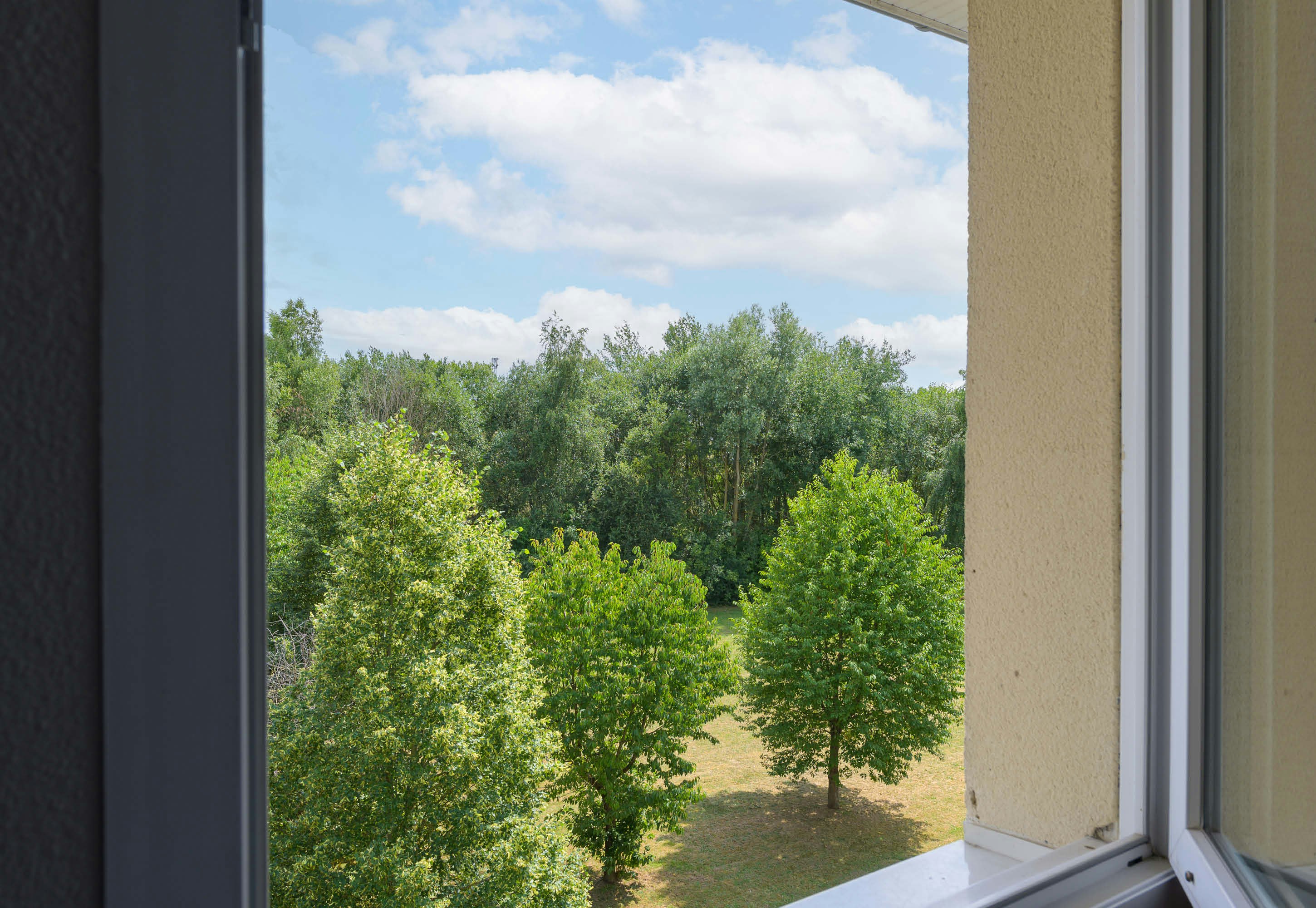 B&B HOTEL Marne La Vallee Bussy 18/19