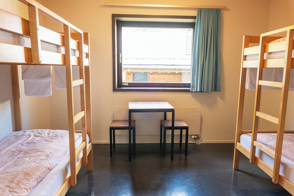 ROOM, QUADRUPLE, PRIVATE BATHROOM