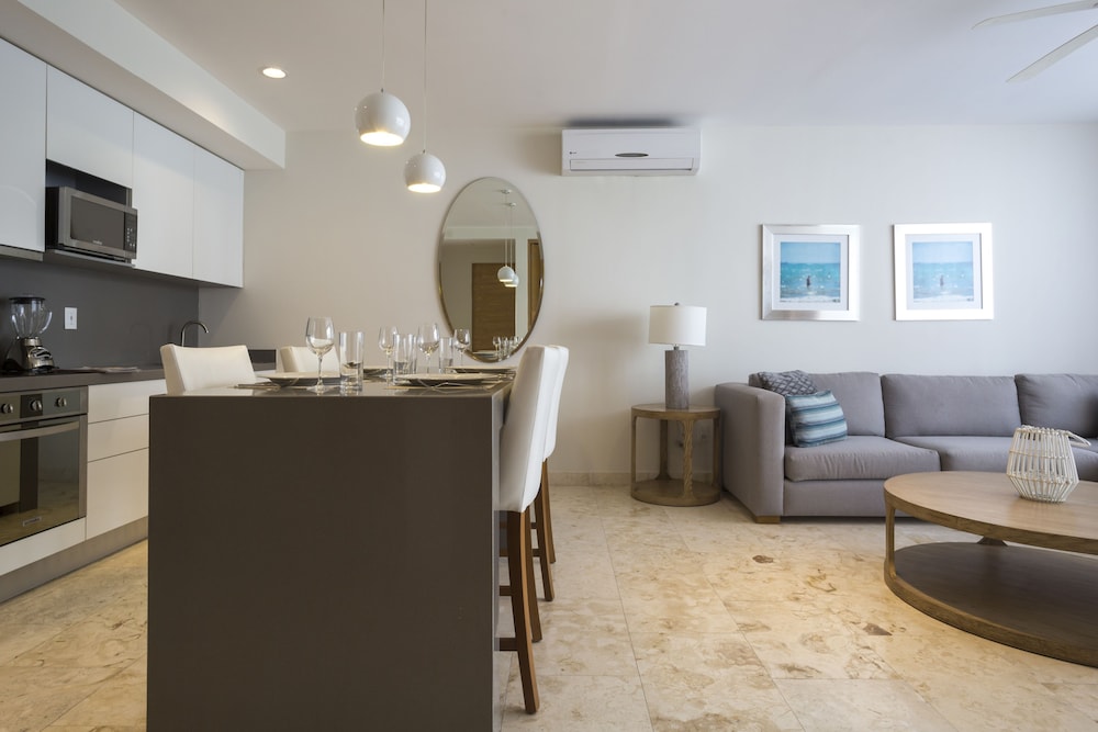 Anah Suites by Sunest 30/50