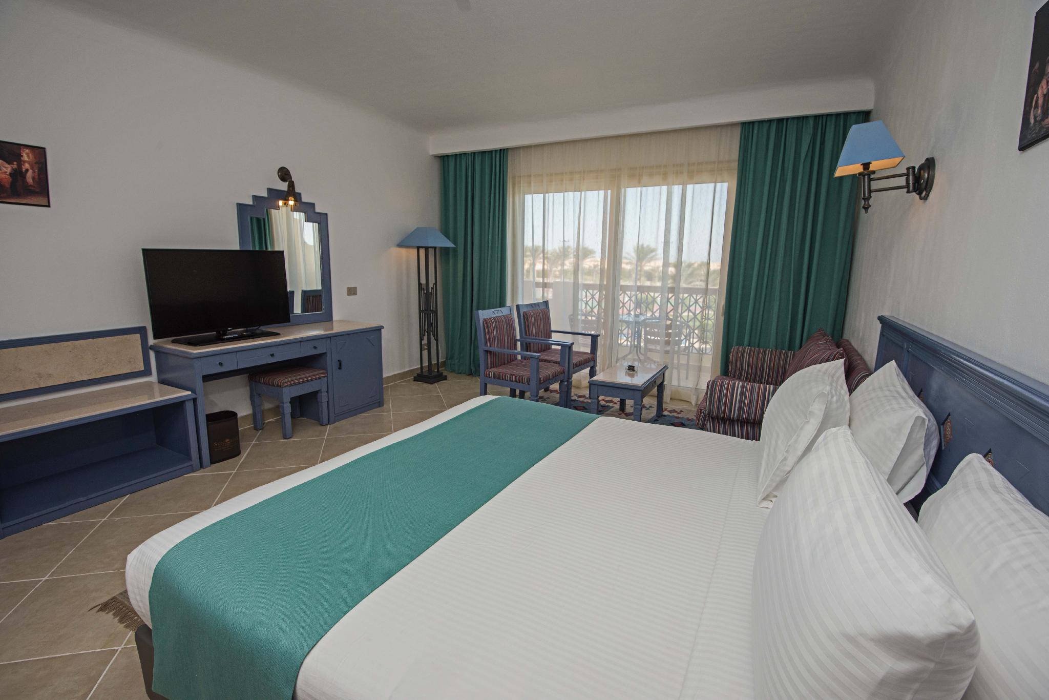 Family Suite Garden View
