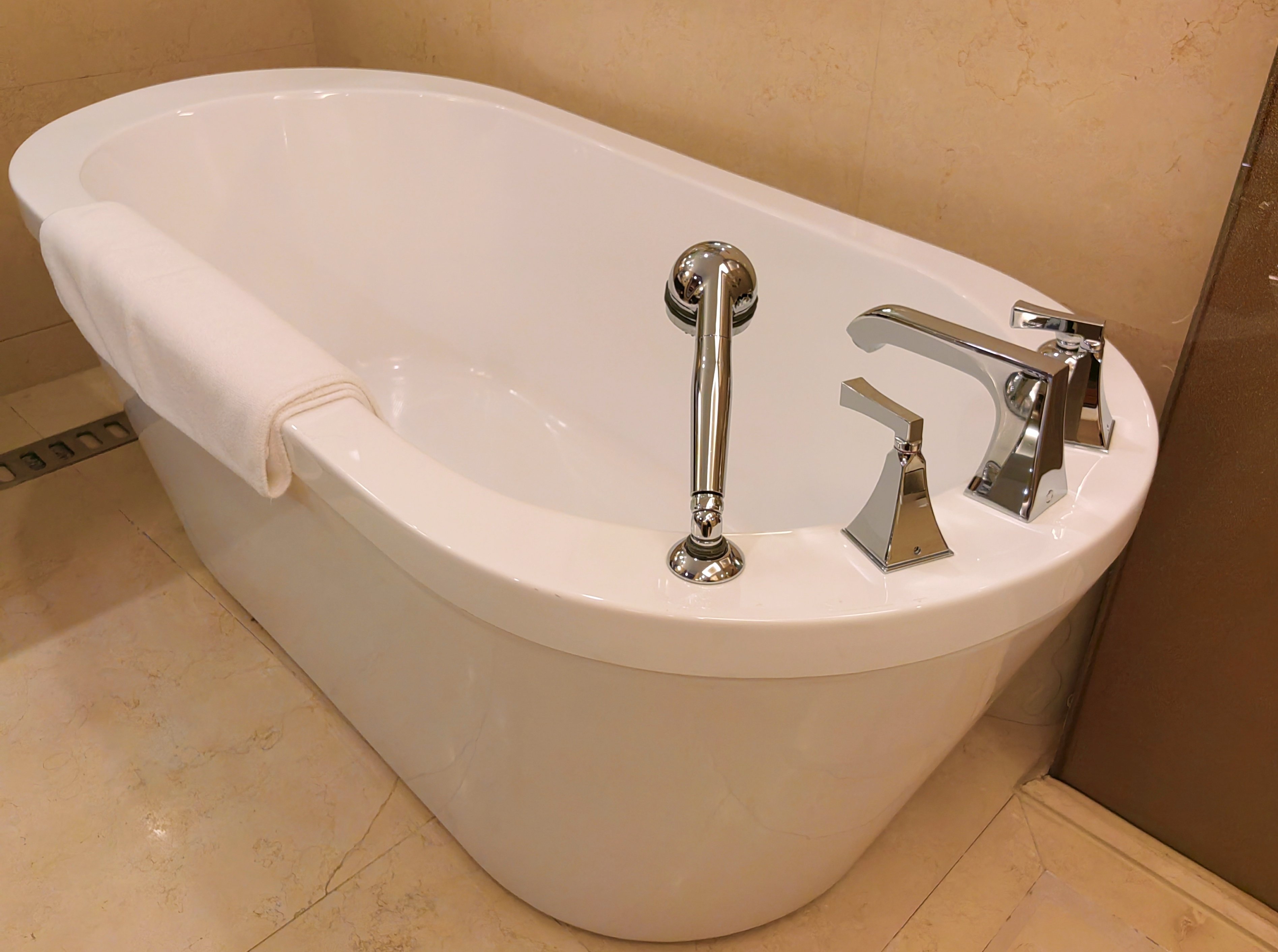Crowne Plaza Huangshan Yucheng 50/50