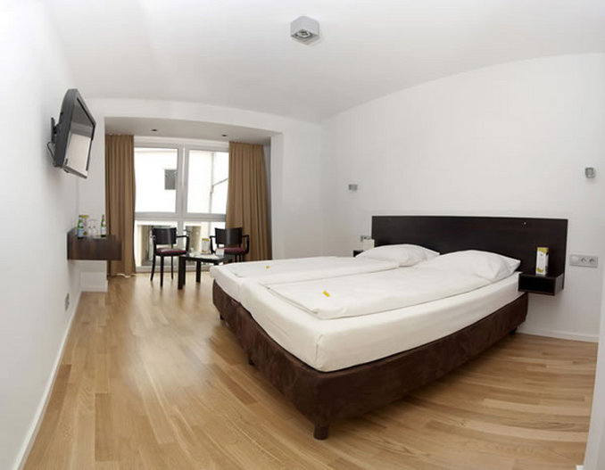 STANDARD, DOUBLE BED