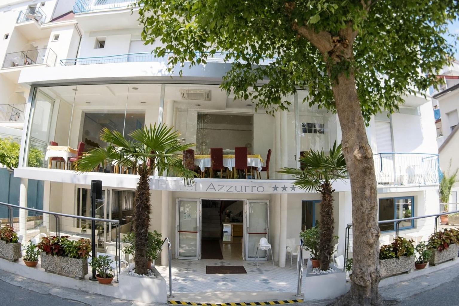 Hotel Azzurro 5/50