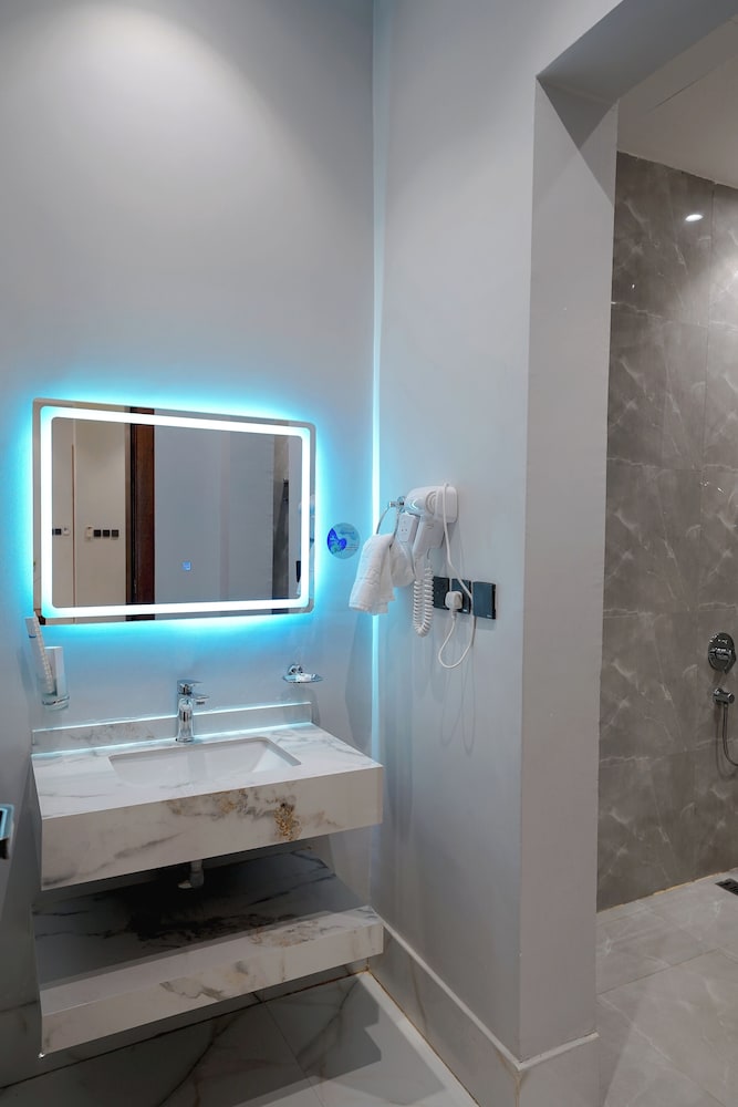 شقة بسرير كوين بغرفة نوم واحدة، Namar Home Serviced Apartment - Tuwaiq 2/2
