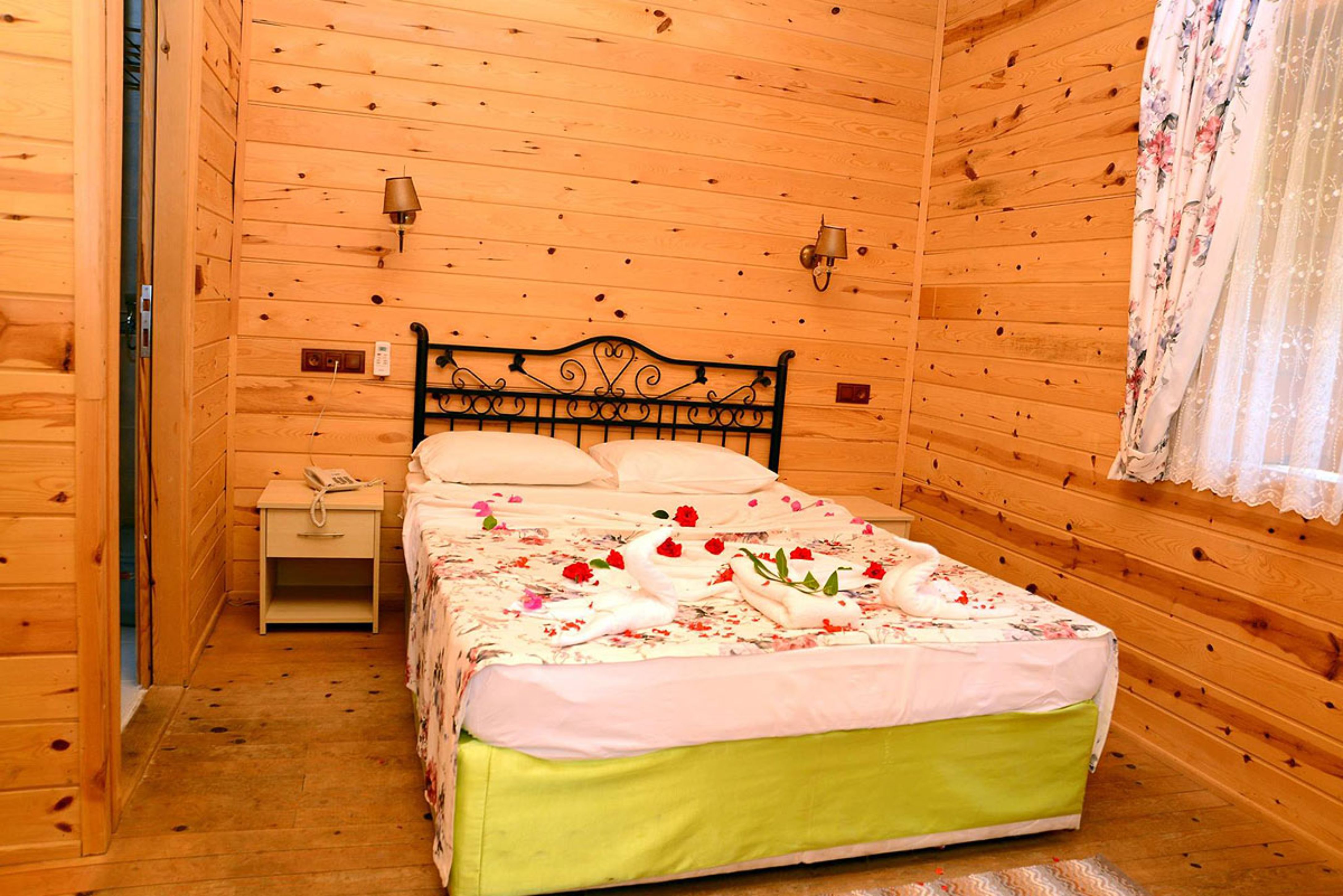 Sevki Bey Hotel 24/50