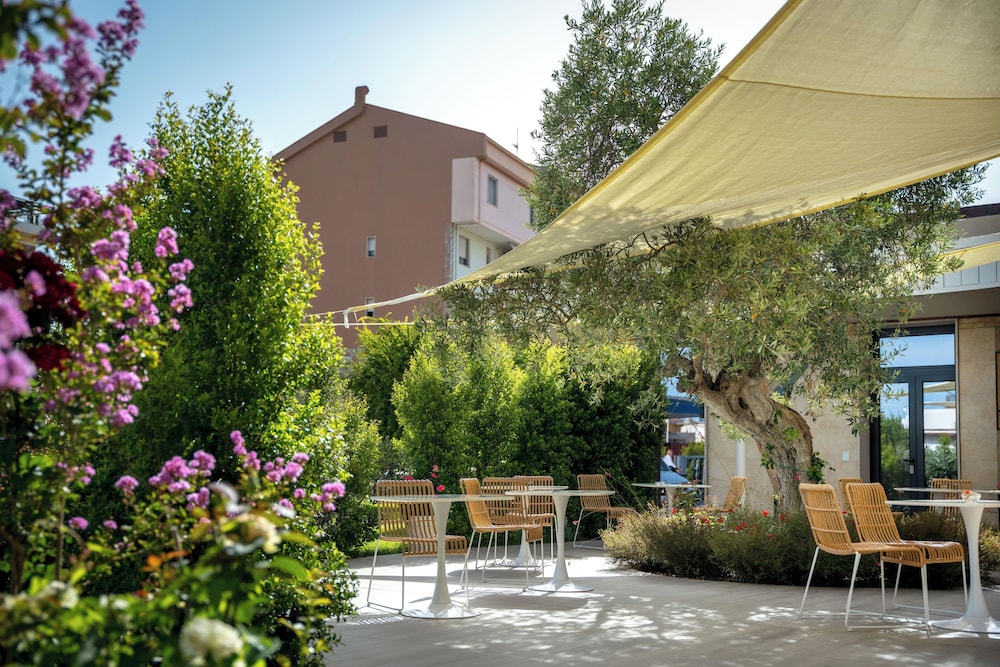 Best Western Hotel Carlo Felice 3/56