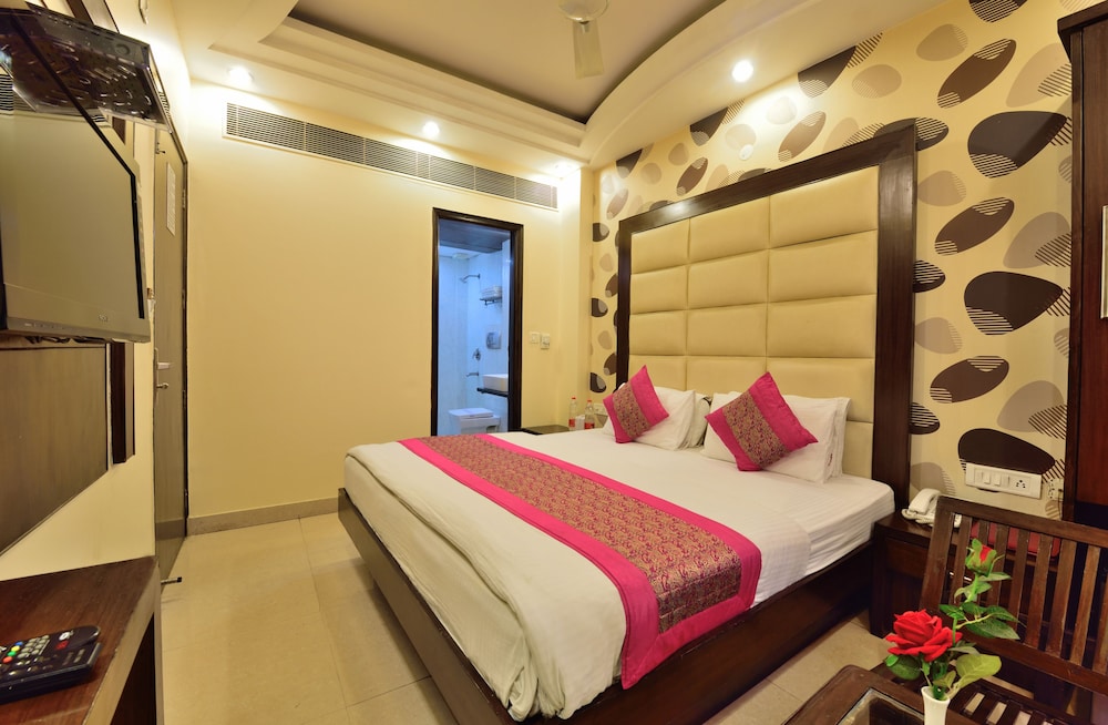 Hotel Aman International 17/67