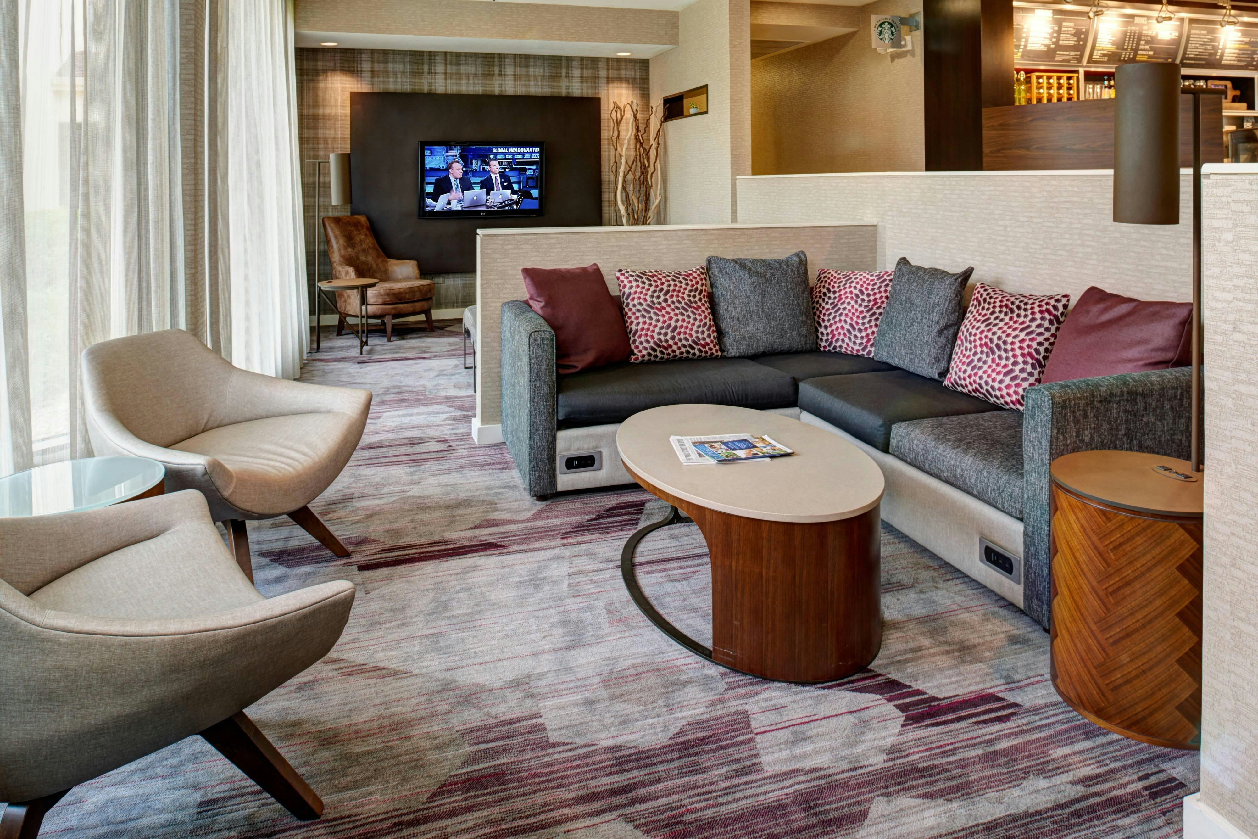 Courtyard Chicago Oakbrook Terrace 5/15