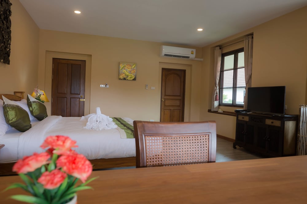 Huean Kham Hom Resort 26/72