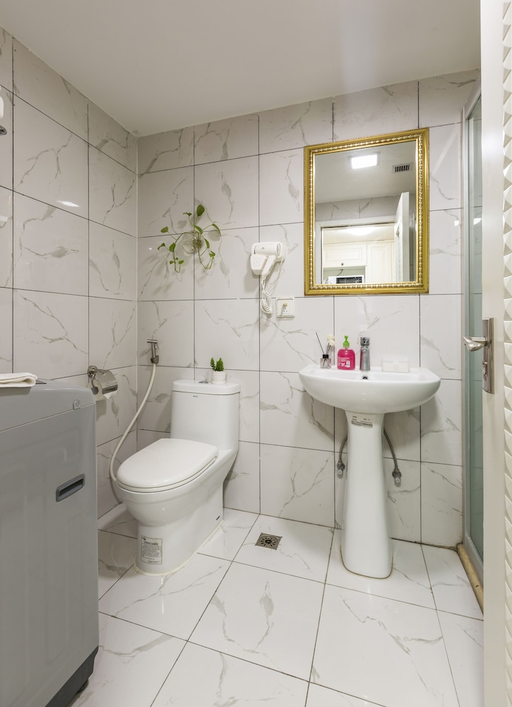 Yoyo International Apartment 49/50