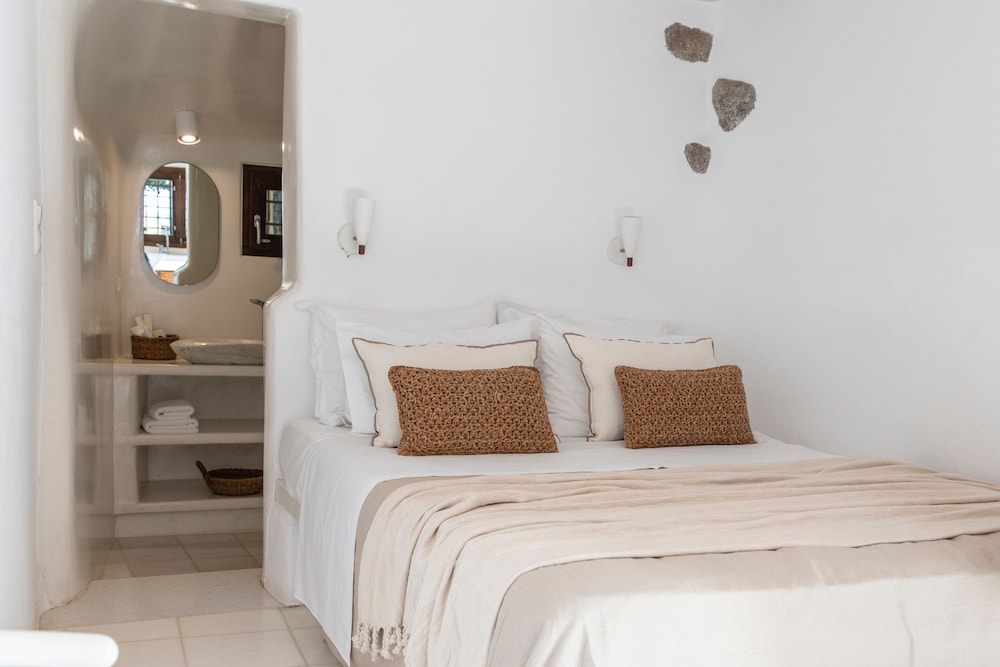 AQUA BREEZE VILLAS NAXOS 13/50