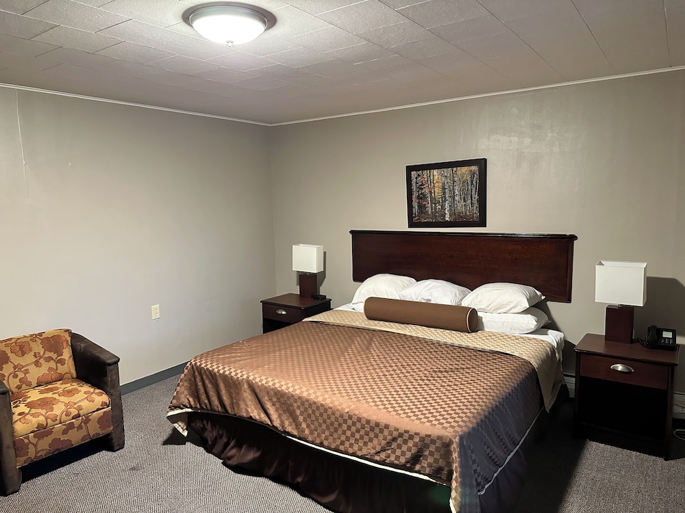 Lodge, Single, King Bed