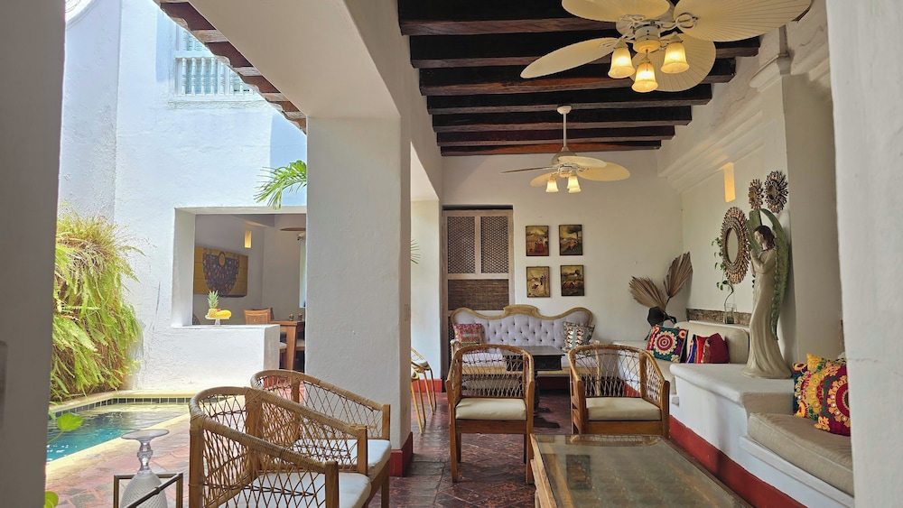 Casa de la Tablada Hotel Boutique by HMC 40/53