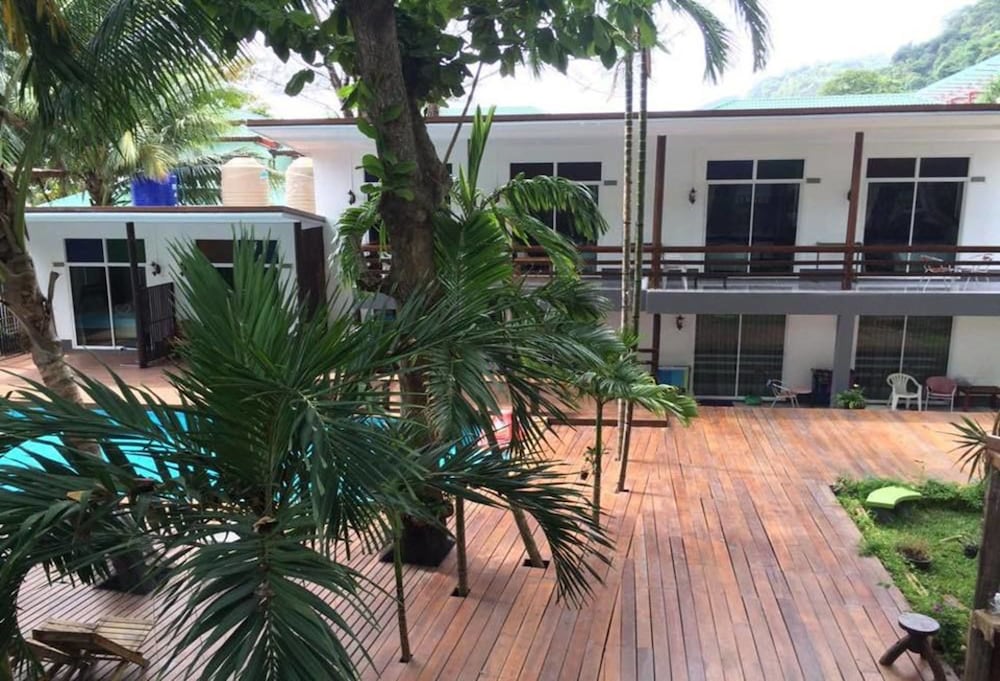 Apple Beachfront Resort 62/69
