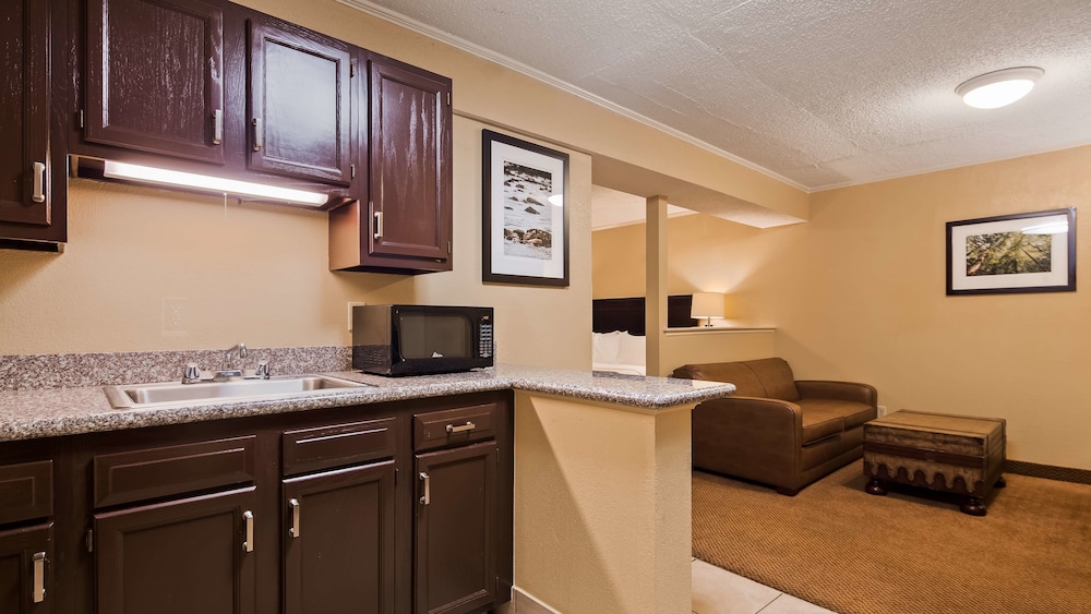 SureStay Plus by Best Western Covington 10/33
