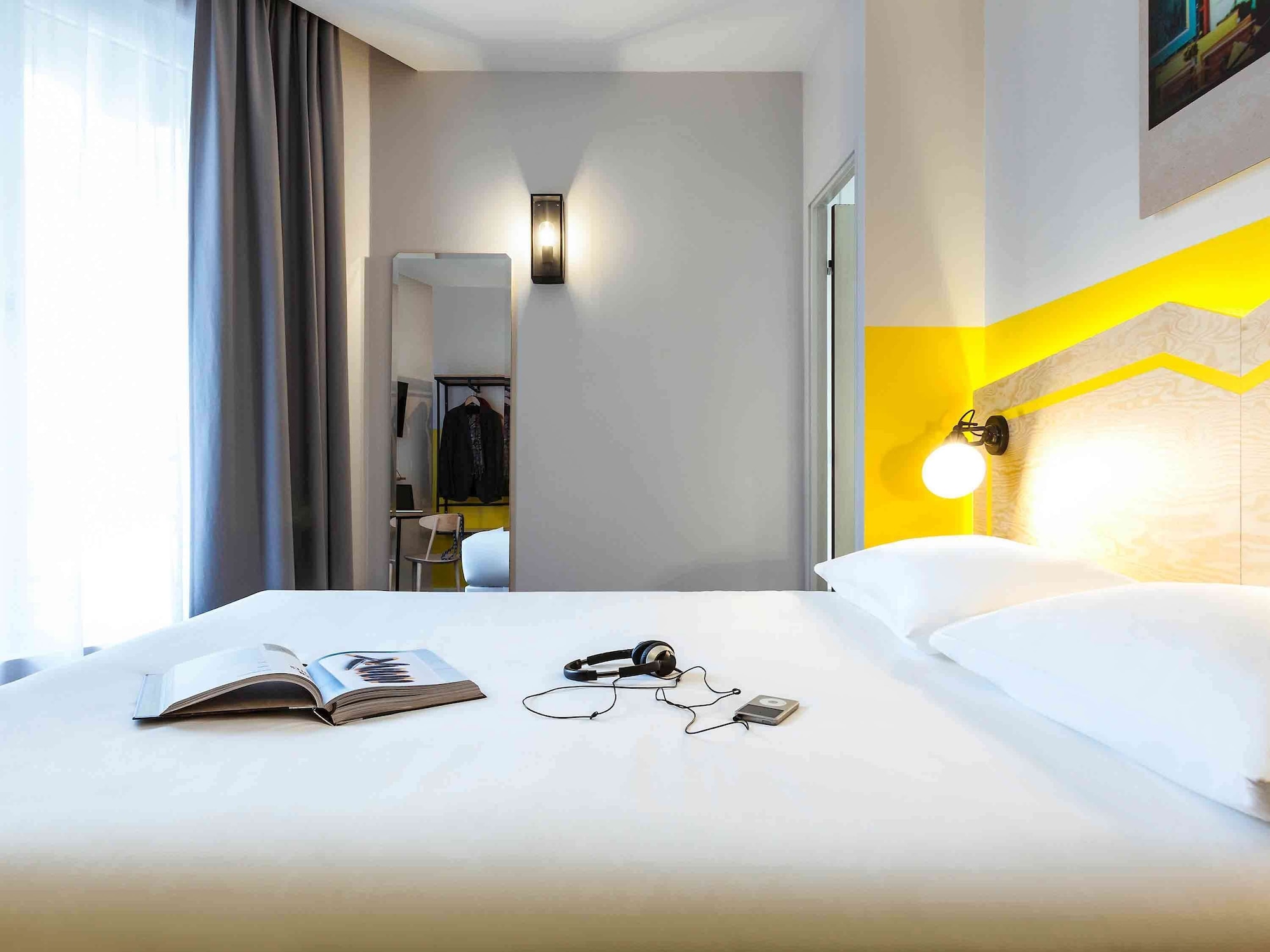 STANDARD, DOUBLE BED
